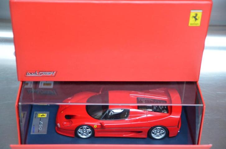 1/18 Ferrari F50 Looksmart, Hobby en Vrije tijd, Modelauto's | 1:18, Zo goed als nieuw, Auto, Overige merken, Ophalen of Verzenden
