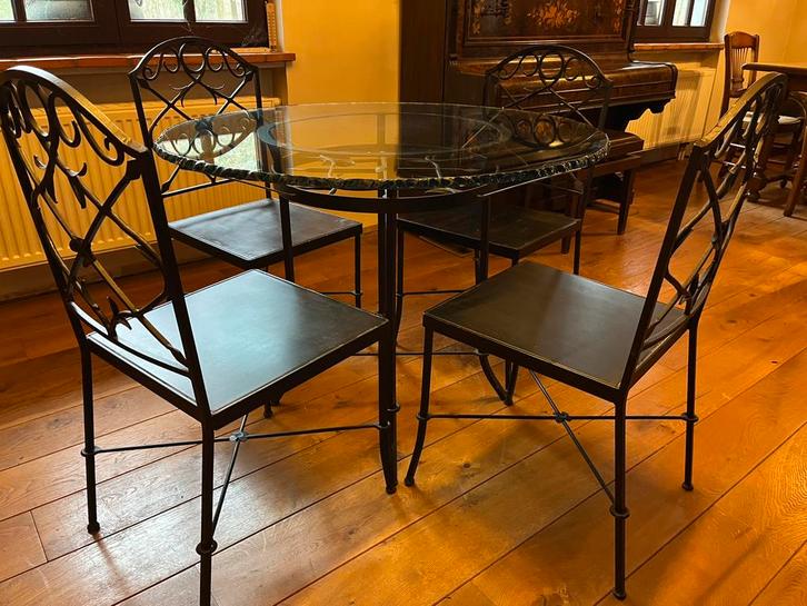 Smeedijzeren tafel en stoelen, Maison & Meubles, Tables | Tables à manger, Utilisé, Métal, Enlèvement