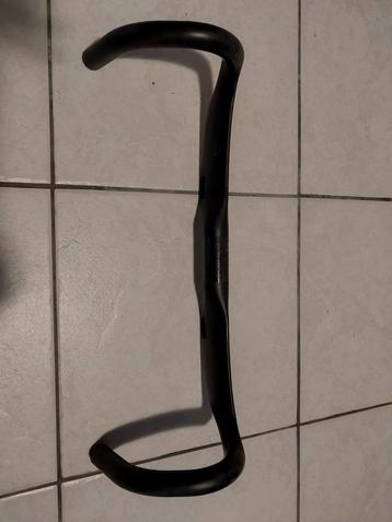 Carbon stuur Zipp SL70 aero handlebar beschikbaar voor biedingen