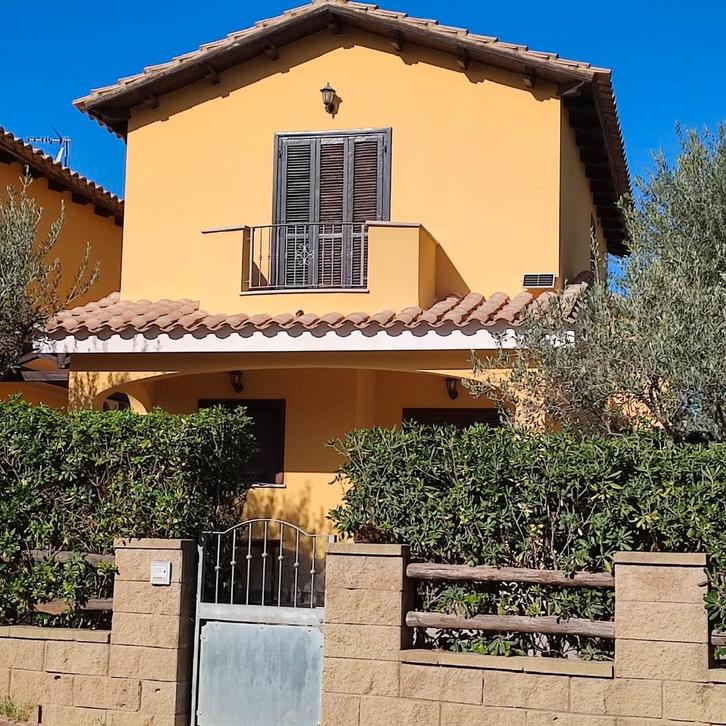 Vakantiewoning te huur zuid Sardinië, Vakantie, Vakantiehuizen | Italië, Sardinië, Landhuis of Villa, Dorp, Aan zee, In bergen of heuvels