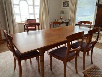 Eetkamer in massief kerselaar, Enlèvement, Utilisé