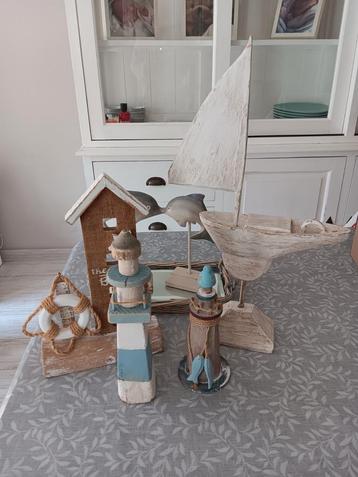 Set beach house style hout beschikbaar voor biedingen