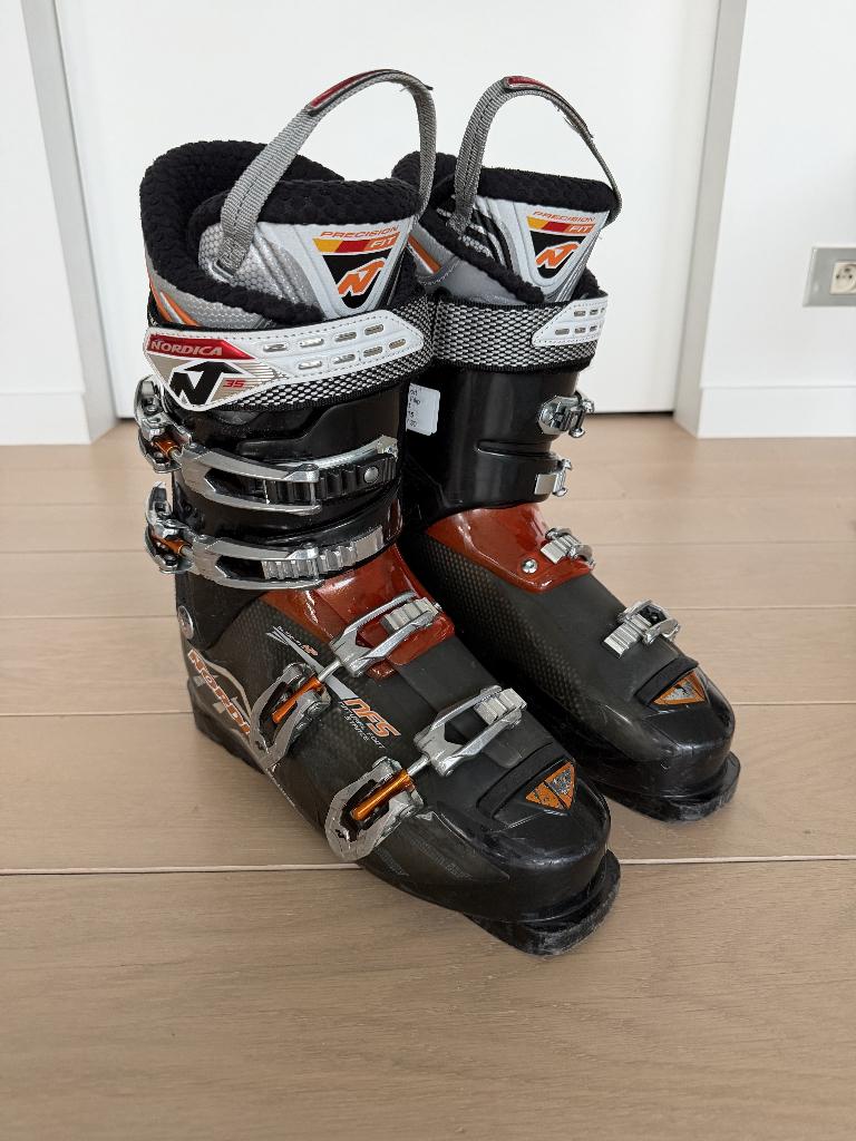 Ski botten Nordica, Sport en Fitness, Skiën en Langlaufen, Ophalen, Gebruikt, Schoenen, Nordica