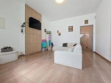 Maison à vendre à Quaregnon, 3 chambres beschikbaar voor biedingen