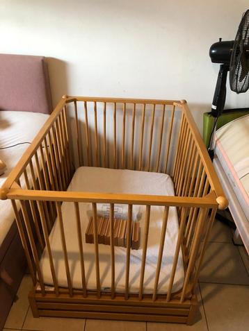 Baby park beschikbaar voor biedingen