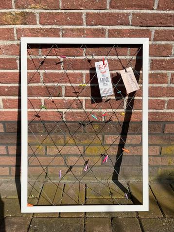 Nieuwe fotowand op te halen te Ronse beschikbaar voor biedingen