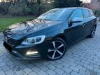 Volvo V602.0 D4 Momentum R-Design Geartronic, Autos, Volvo, Cuir, Euro 6, Entreprise, Noir
