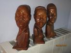 3 AFRIKAANSE HOUTEN BEELDEN, Ophalen