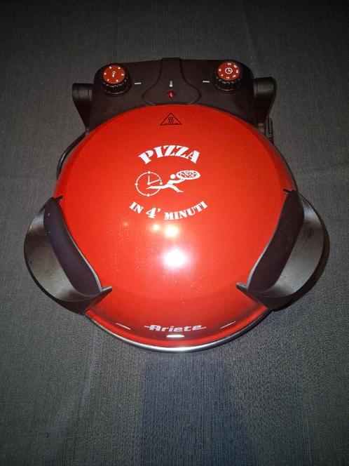 Ariete 909 pizzaoven, Tuin en Terras, Pizzaovens, Zo goed als nieuw, Ophalen
