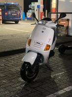 Skipper sm06 125cc, Motoren, Scooter, Sportuitlaat, 4 cilinders, Bedrijf