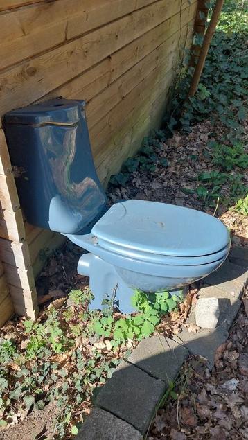 Wc beschikbaar voor biedingen