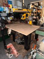 Scie radial dewalt 728, Bricolage & Construction, Outillage | Scies mécaniques, 70 mm ou plus, Enlèvement, Utilisé, Dewalt