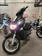 Peugeot Kisbee RS edition 50cc klasse B 2012 - 12.859 km, Fietsen en Brommers, Gebruikt, Overige modellen, Ophalen of Verzenden