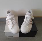 Adidas sneakers maat 34 als nieuw, Kinderen en Baby's, Adidas, Meisje, Nieuw, Ophalen of Verzenden