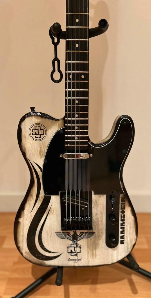 Telecaster Rammstein, Musique & Instruments, Instruments à corde | Guitares | Électriques, Neuf, Hollow body, Autres marques, Enlèvement