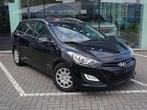 Hyundai i30 cw 1.6 **12M Garantie**, Euro 5, Zwart, 97 kW, 132 pk