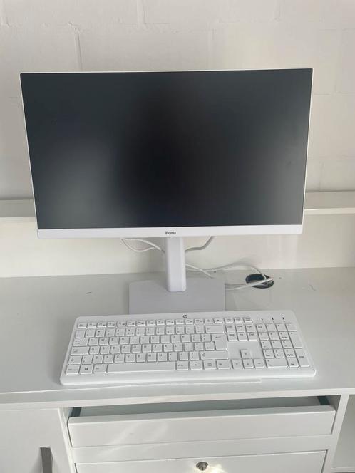 iiyama ProLite Full HD 22 inch monitor+ draadloos toetsenbor, Computers en Software, Monitoren, Zo goed als nieuw, HD, Ophalen
