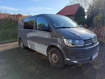 T6 Omgebouwde Camper + volledig uitgerust, Auto's, Voorwielaandrijving, Stof, 4 cilinders, Handgeschakeld