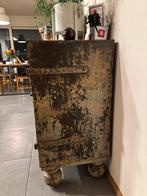 Vintage kluis, 25 à 50 cm, Moins de 100 cm, Enlèvement, Utilisé