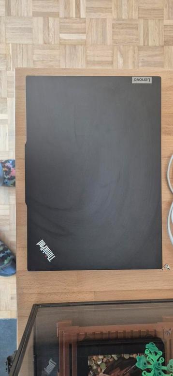 Lenovo Thinkpad E14 Gen 5 *moet weg* beschikbaar voor biedingen