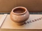Escargots keramiek potjes. 6 in houten kistje, Comme neuf, Céramique, Enlèvement ou Envoi