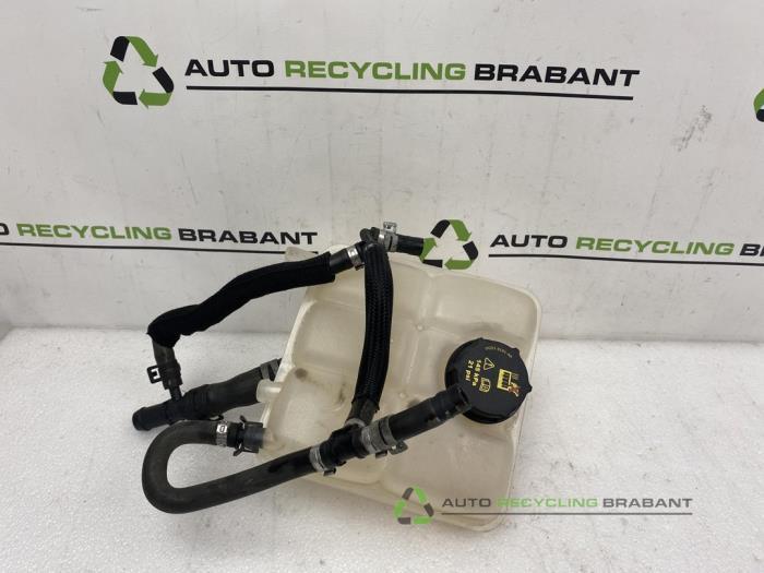 Réservoir d'expansion d'un Ford Focus, Autos : Pièces & Accessoires, Autres pièces automobiles, Utilisé, 3 mois de garantie