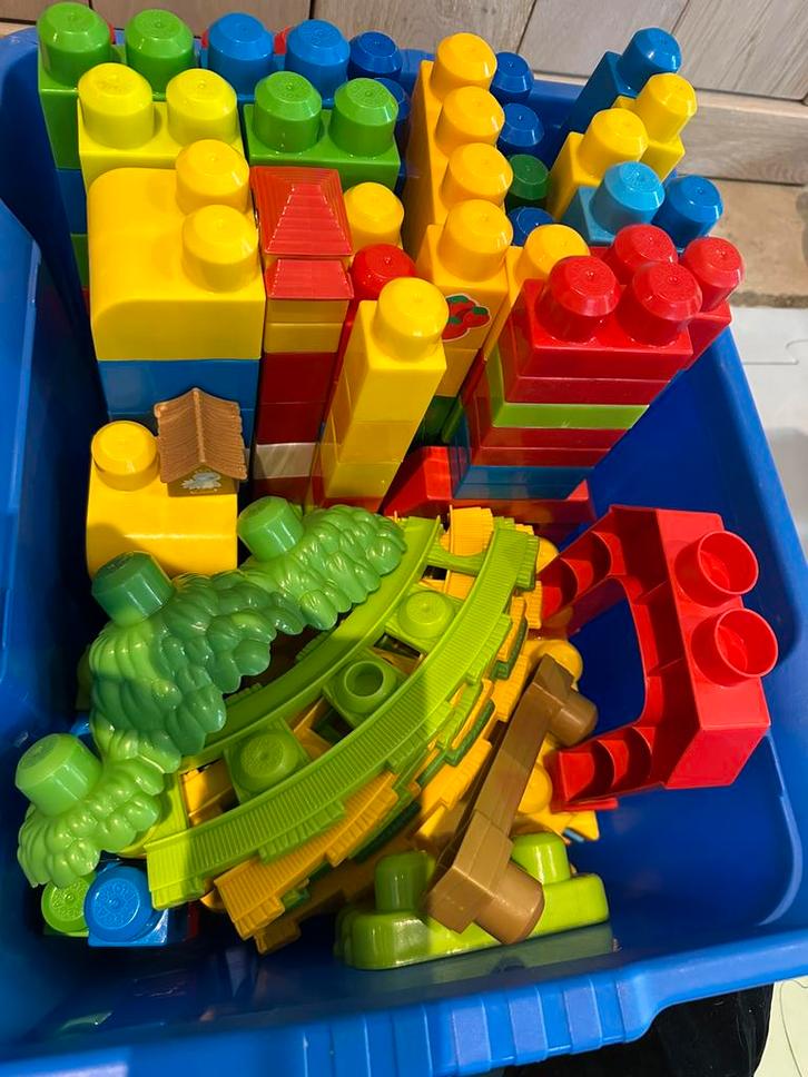 MEGA BLOKS met brandweer, boerderij,…, Kinderen en Baby's, Speelgoed | Bouwstenen, Zo goed als nieuw, Megabloks, Ophalen