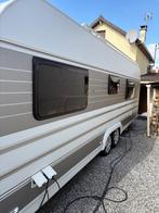Caravane, Caravanes & Camping, Caravanes, Jusqu'à 4, 6 à 7 mètres, Réchaud à gaz, Coin salon convertible