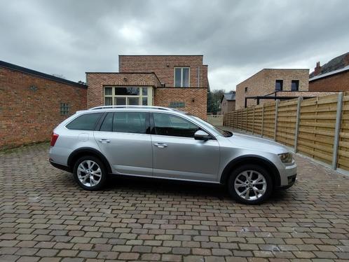 skoda octavia, Auto's, Skoda, Particulier, Octavia, 4x4, ABS, Achteruitrijcamera, Adaptieve lichten, Adaptive Cruise Control, Airbags