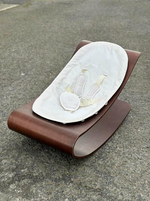 Bloom Coco Stylewood Babylounger – Cappuccino White Organic, Kinderen en Baby's, Wipstoeltjes, Zo goed als nieuw, Wipstoel, Ophalen
