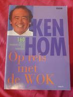 Kookboek Ken Hom Op Reis met de Wok Tirrion, Ophalen of Verzenden, Zo goed als nieuw, Azië en Oosters