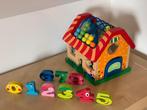 Maison en bois avec chiffres, Enfants & Bébés, Jouets | Jouets en bois, Autres types, Utilisé, Enlèvement ou Envoi