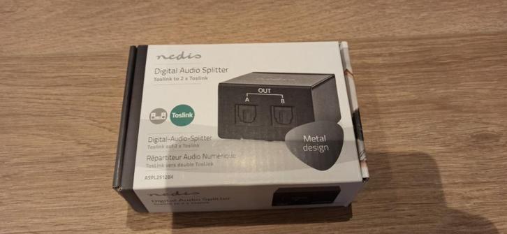 Nedis Digital Audio Splitter en Toslink optical switch, Audio, Tv en Foto, Audiokabels en Televisiekabels, Nieuw, Optische kabel