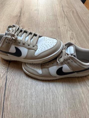 Nike schoenen maat 44 orgineel met doos beschikbaar voor biedingen