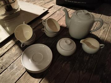 Ensemble service de table beschikbaar voor biedingen