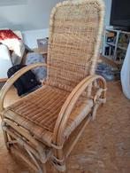 Rieten/rotan stoel, Huis en Inrichting, Stoelen, Ophalen, Gebruikt, Overige kleuren, Rieten relax