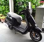 Kymco Scooter Like 125cc, slechts 850km., Fietsen en Brommers, Ophalen, 125 cc, Zo goed als nieuw, Like