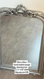 Spiegel zeer goede staat, Enlèvement