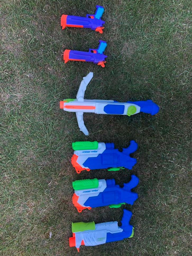 6 Super Soaker waterpistolen in zeer goede staat, Kinderen en Baby's, Speelgoed | Buiten | Actiespeelgoed, Gebruikt, Ophalen of Verzenden