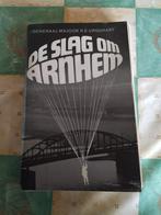 De slag om arnhem leesboek van generaal majoor R.E. urquhart, Ophalen of Verzenden
