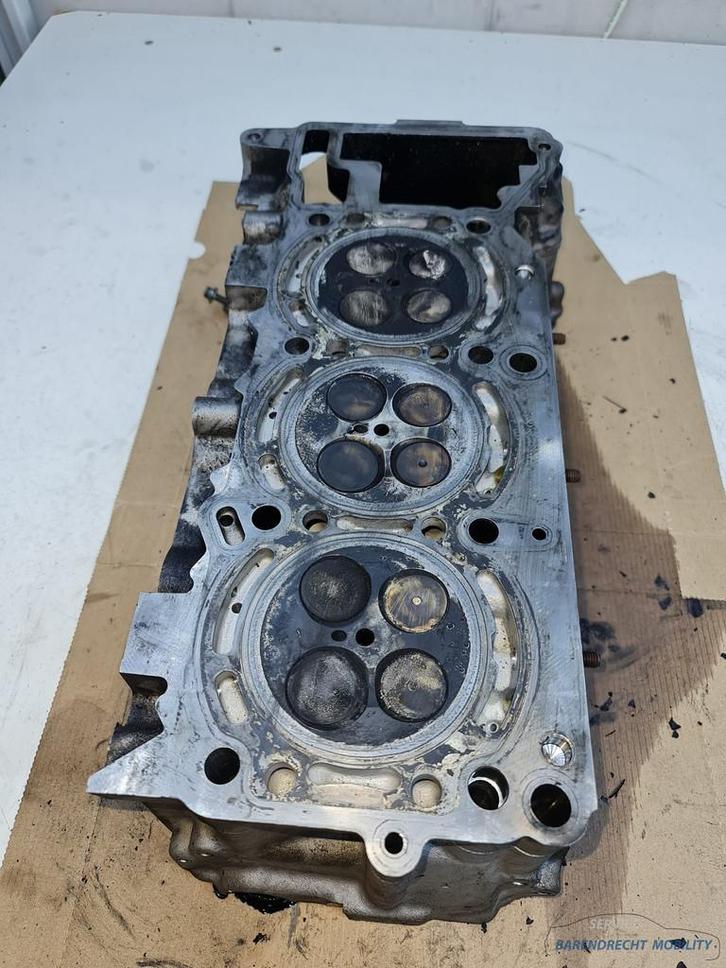 OM642 642 Mercedes Chrysler Jeep Dodge Pierburg cilinderkop, Auto-onderdelen, Motor en Toebehoren, Mercedes-Benz, Gebruikt