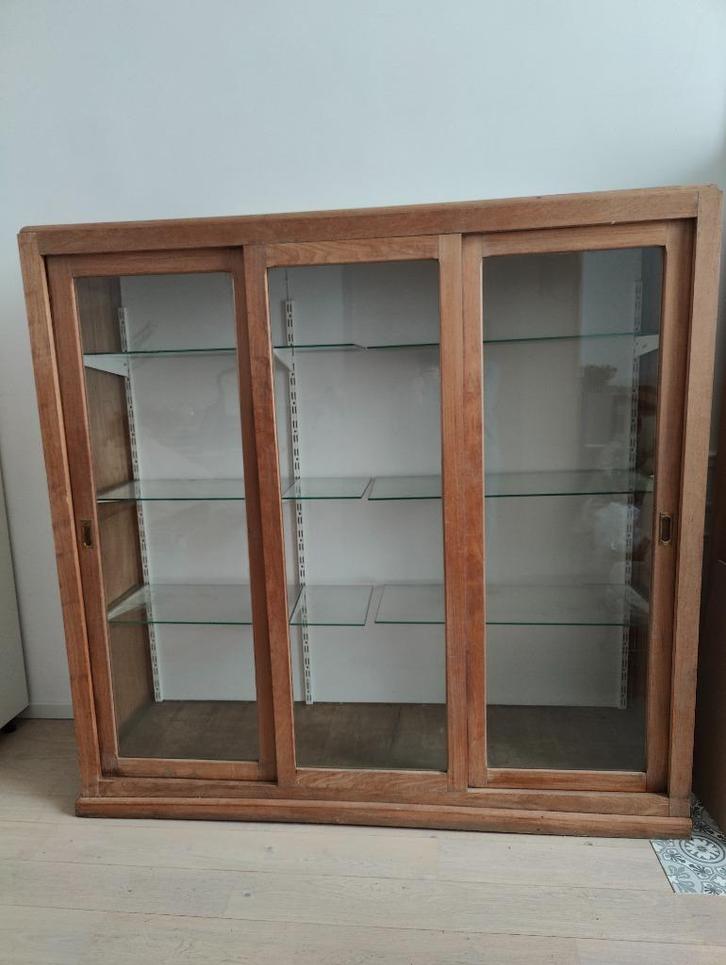 Vitrine vintage bois massif, Huis en Inrichting, Kasten | Vitrinekasten, Gebruikt, 150 tot 200 cm, 150 tot 200 cm, 50 tot 75 cm