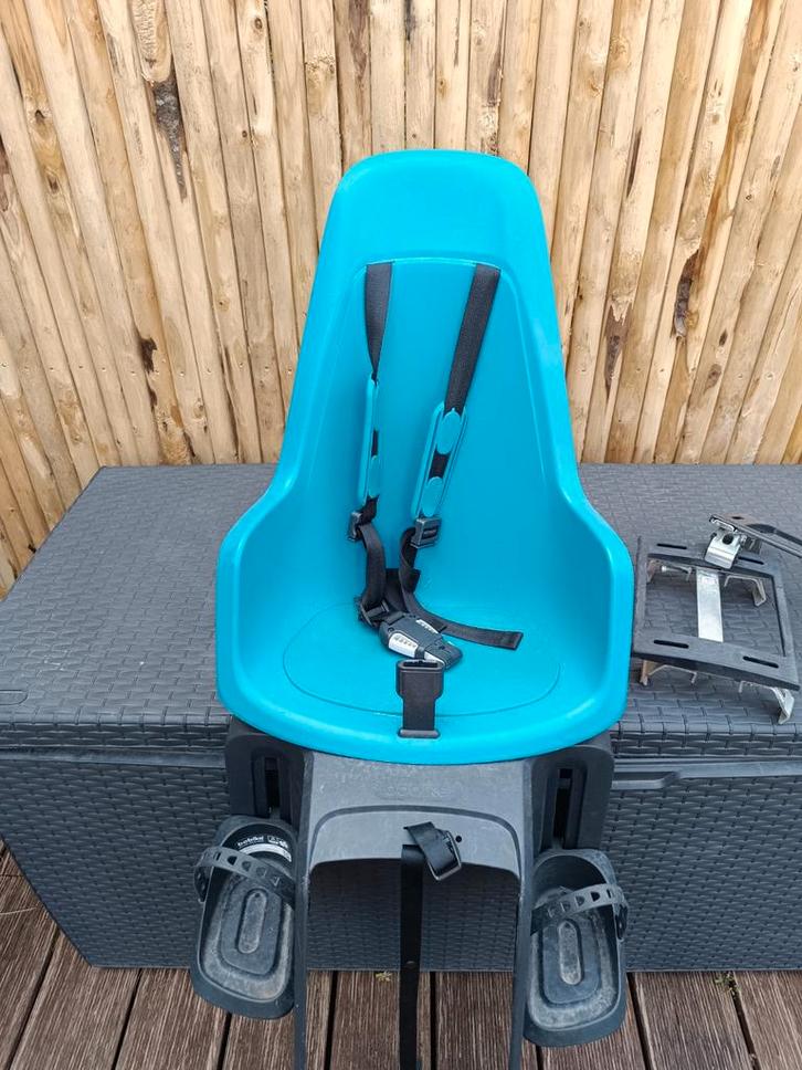 Bobike Maxi One fietsstoel inclusief twee adapters!, Fietsen en Brommers, Fietsaccessoires | Fietsstoeltjes, Zo goed als nieuw
