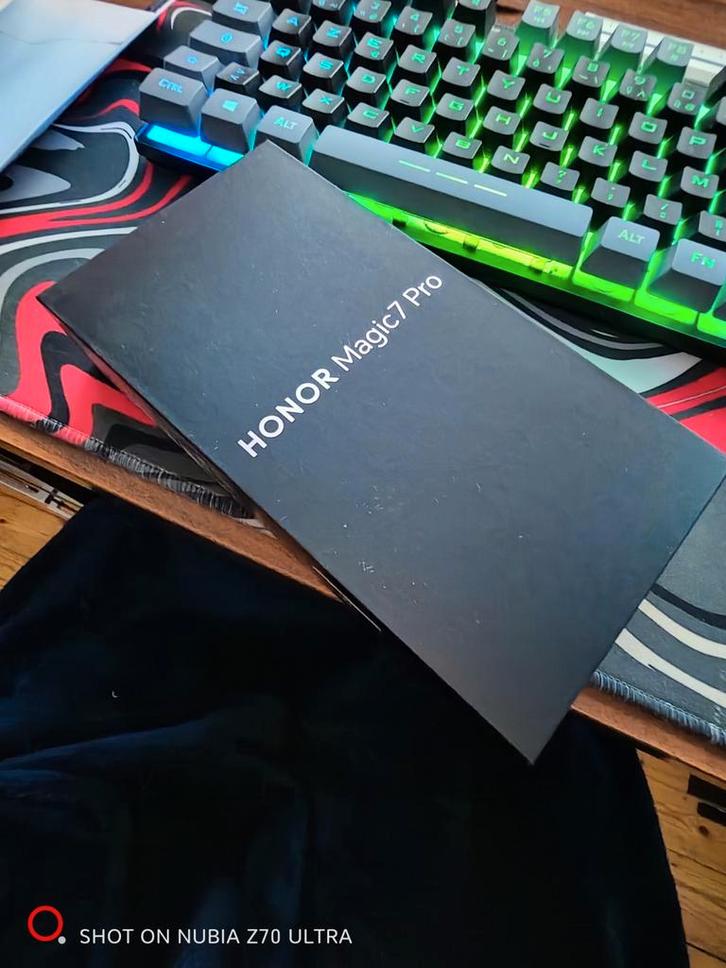 Echange honor magic 7 PRO 12go/512go (pas de vente), Telecommunicatie, Mobiele telefoons | Huawei, Zo goed als nieuw, Met abonnement