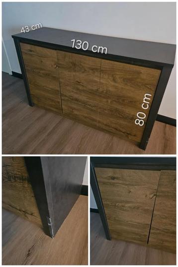 Stijlvolle dressoir met veel opbergruimte beschikbaar voor biedingen