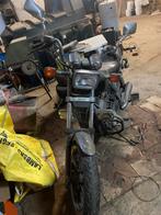 A vendre honda vt 400, Fietsen en Brommers, Brommers | Crossbrommers, Ophalen, Zo goed als nieuw, Honda