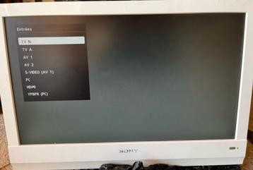 Sony kdl-19bx200 19" LCD tv met HDMI aansluiting  beschikbaar voor biedingen