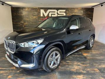 BMW X1 1.5iA sDrive18 * PACK M * CAMÉRA * GPS * CLIM beschikbaar voor biedingen