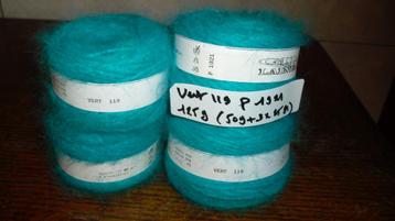 pelotes de laine ANGORA80%,couleur vert119,lot 125 g=13,75 €
