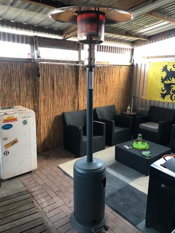 Terras verwaring  beschikbaar voor biedingen